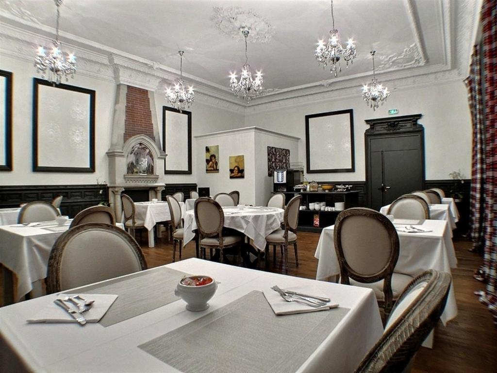 Hotel 19'Cent Ле-Крезо Екстер'єр фото